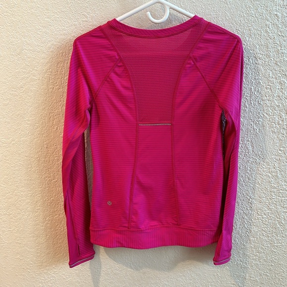 Lululemon Run For Gold LS - Picture 8 of 10